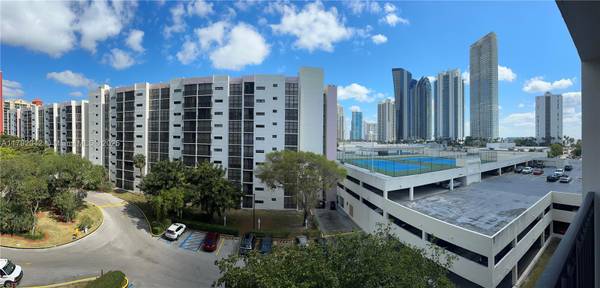 16909 N Bay Rd #608, Sunny Isles Beach, FL 33160