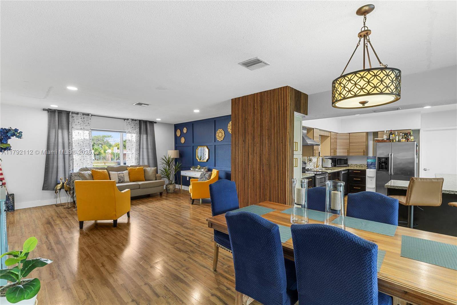 Miramar, FL 33023,6690 Miramar Pkwy