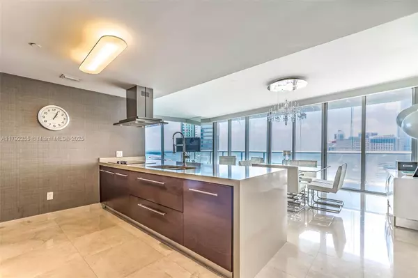 Miami, FL 33131,495 Brickell Ave #2801