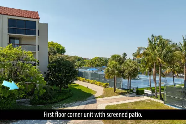 Delray Beach, FL 33444,825 Egret Cir #110