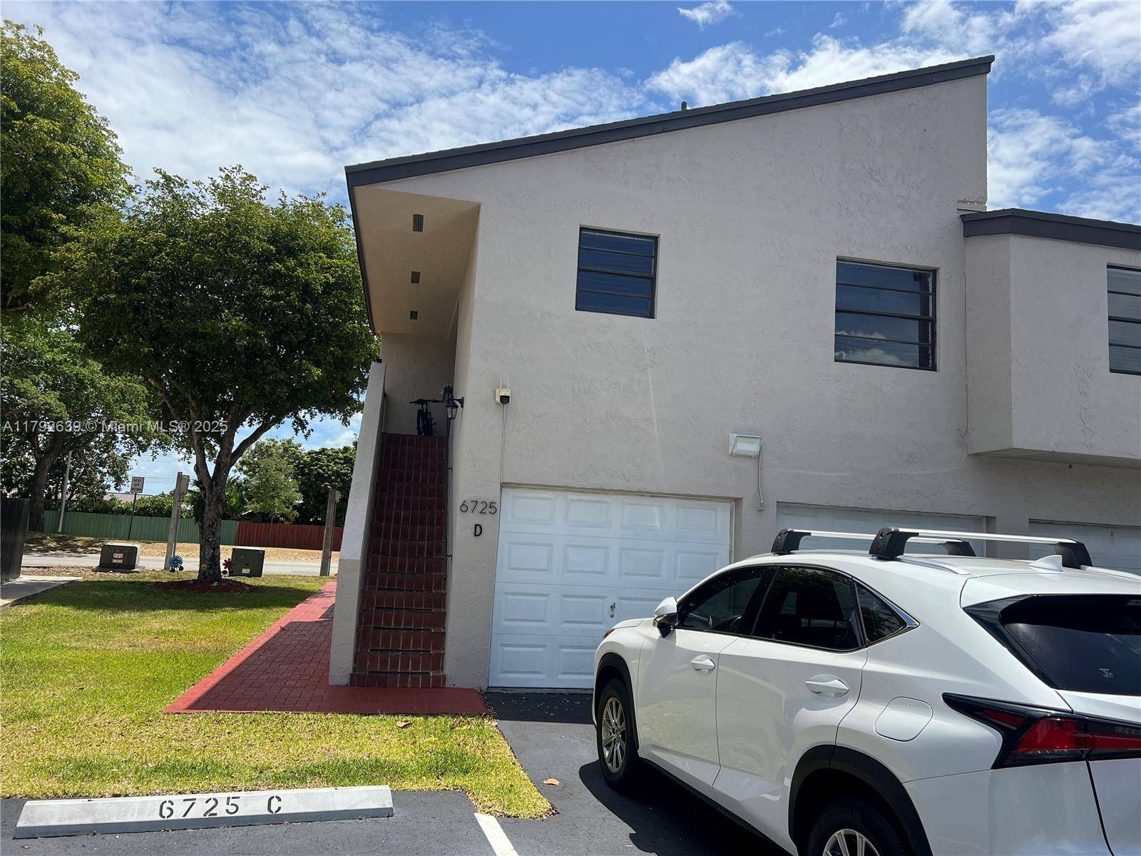 Miami, FL 33183,6725 SW 137th Ct #14D