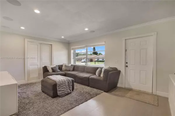 Sunrise, FL 33323,11450 NW 45th Pl