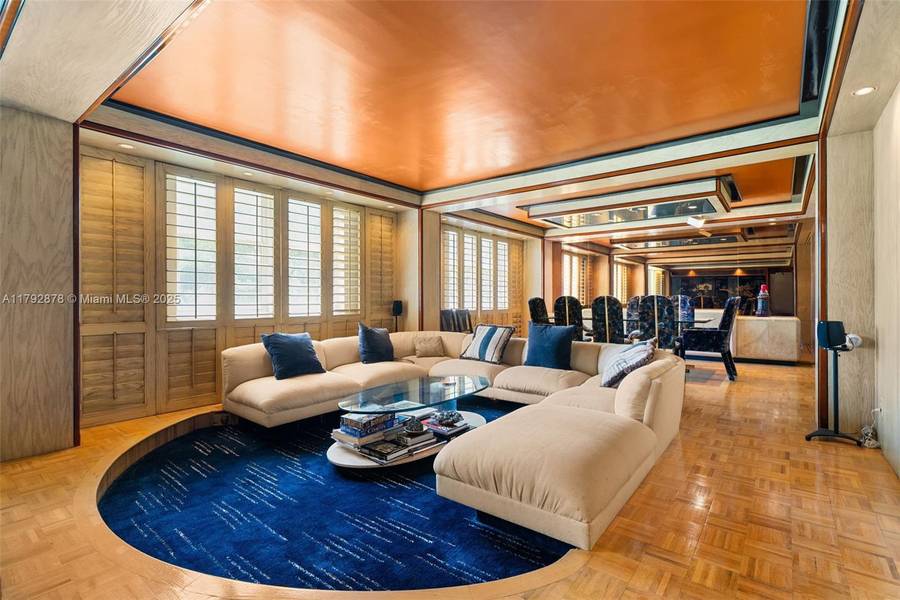 11111 Biscayne Blvd #227, Miami, FL 33181