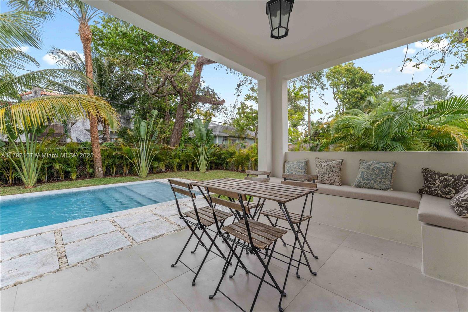 Miami, FL 33137,38 NE 50th St