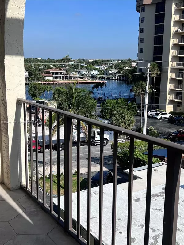 Pompano Beach, FL 33062,400 N Riverside Dr #512