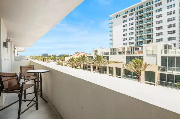 Surfside, FL 33154,9499 Collins Ave #403