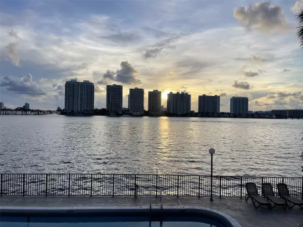 17600 N Bay Rd #N407, Sunny Isles Beach, FL 33160