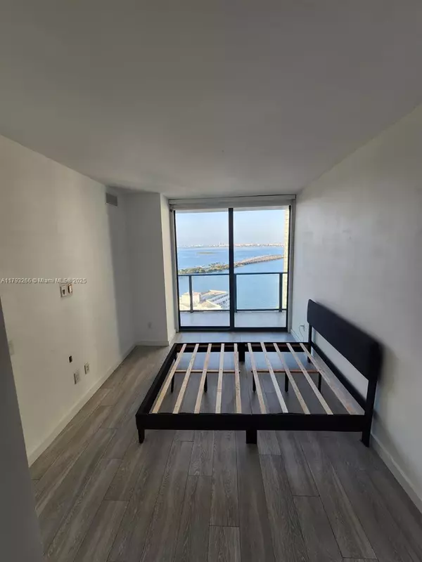 Miami, FL 33137,501 NE 31st St #2401