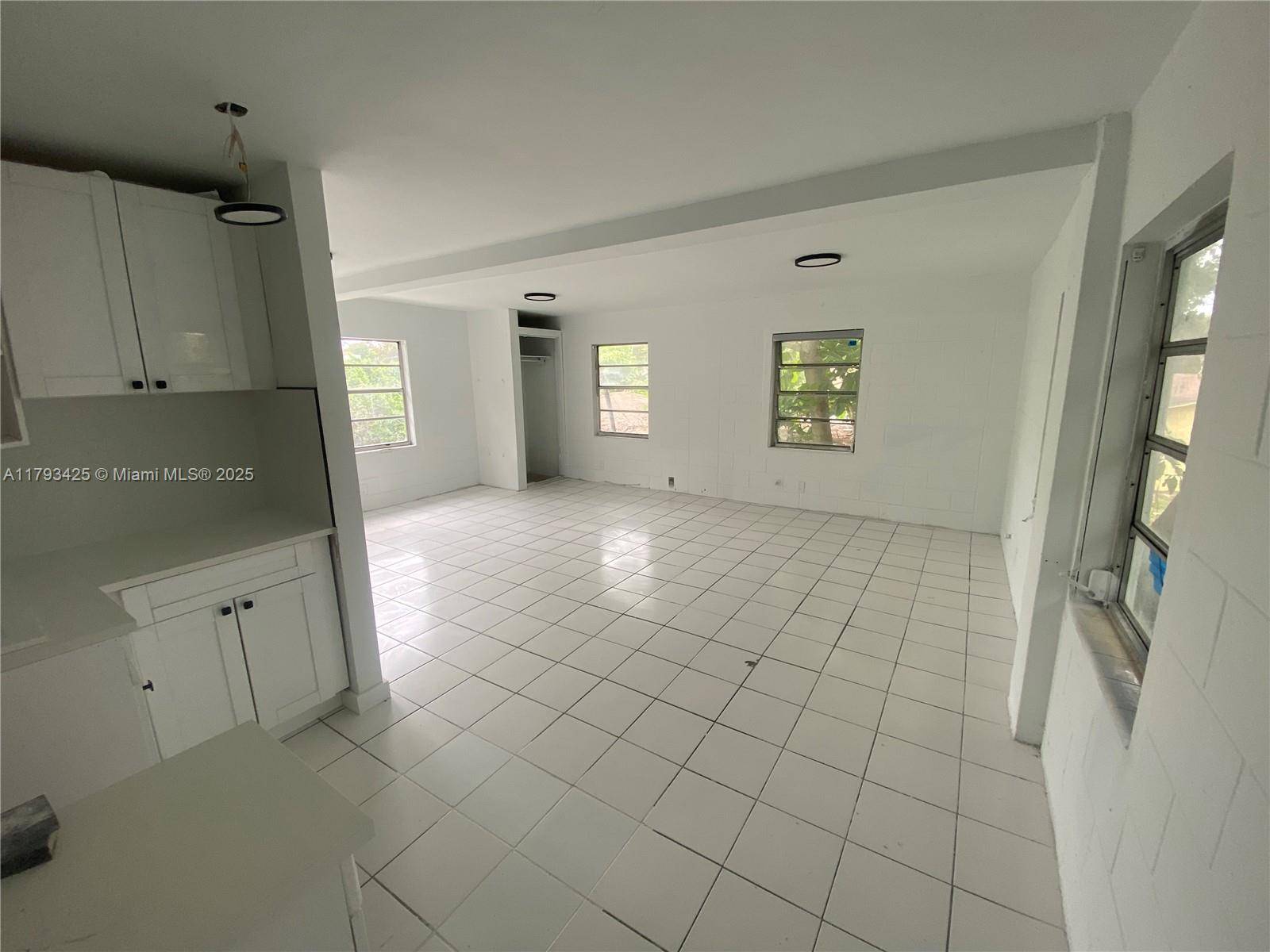 Miami, FL 33127,5028 NW 3rd Ave #A