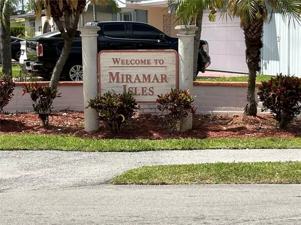 6612 Dahlia Dr, Miramar, FL 33023