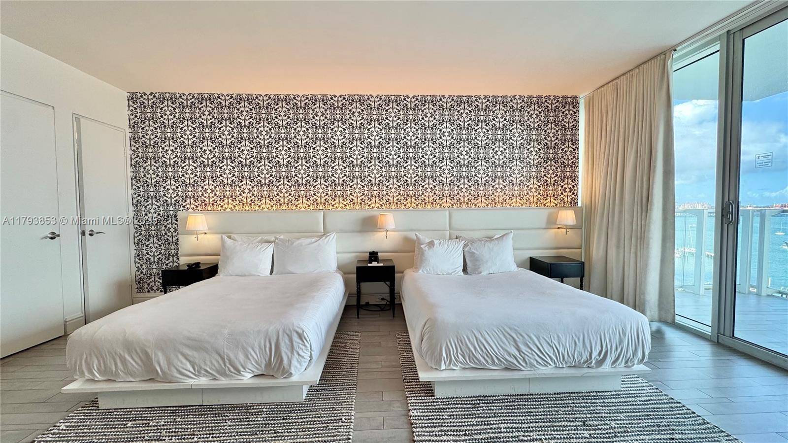 Miami Beach, FL 33139,1100 West Ave #812