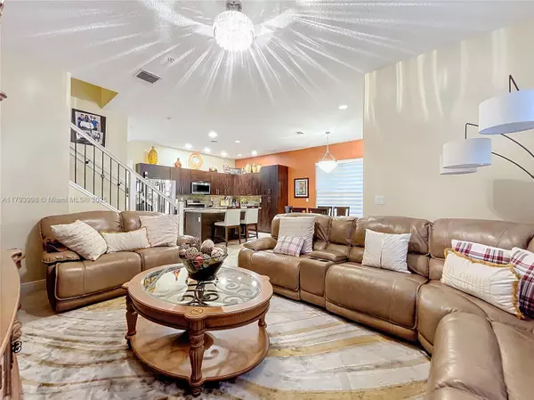 Pembroke Pines, FL 33028,12448 NW 17th Mnr
