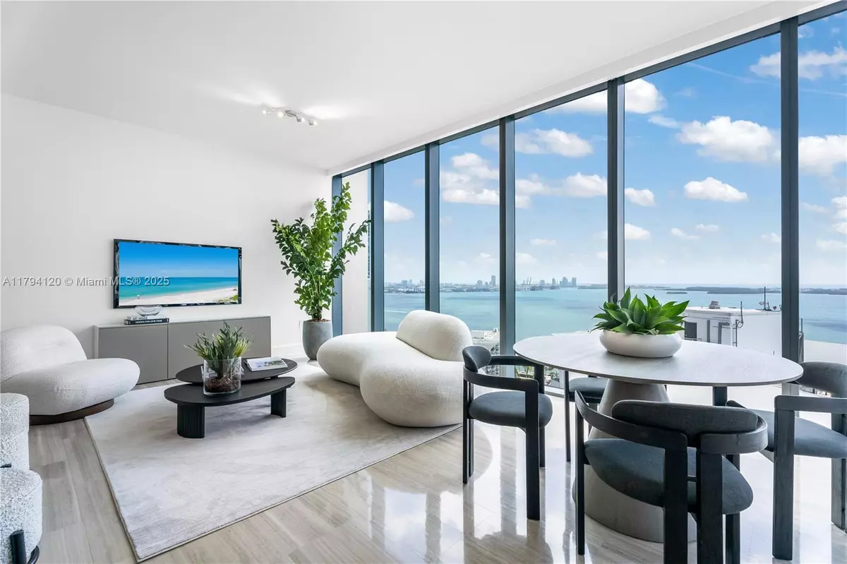 Miami, FL 33131,1451 Brickell Ave #2703