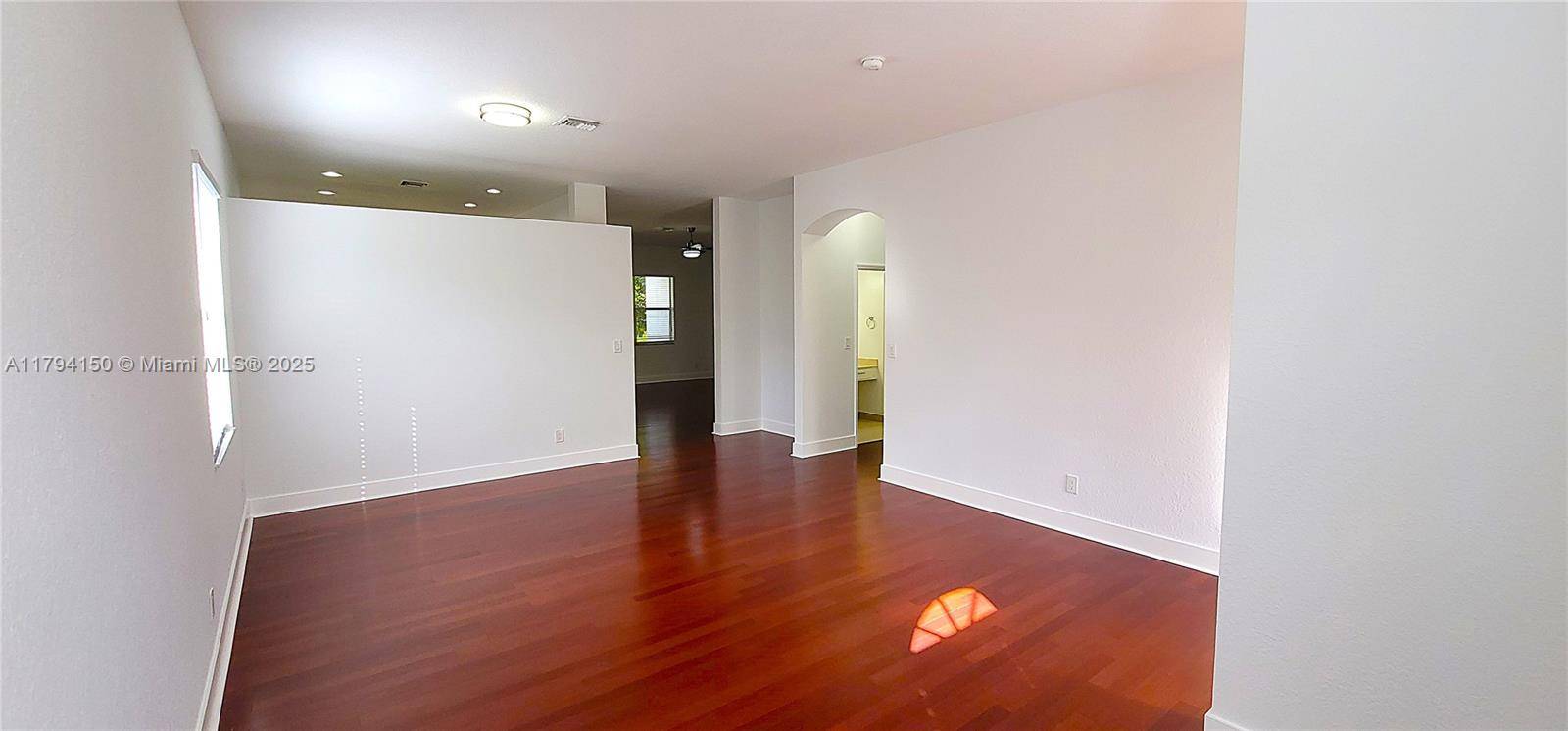 Weston, FL 33332,4451 Laurel Pl #4451