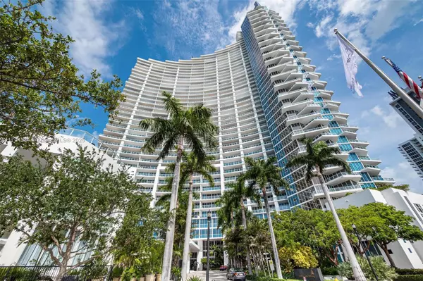 Miami, FL 33137,2020 N Bayshore Dr #3703