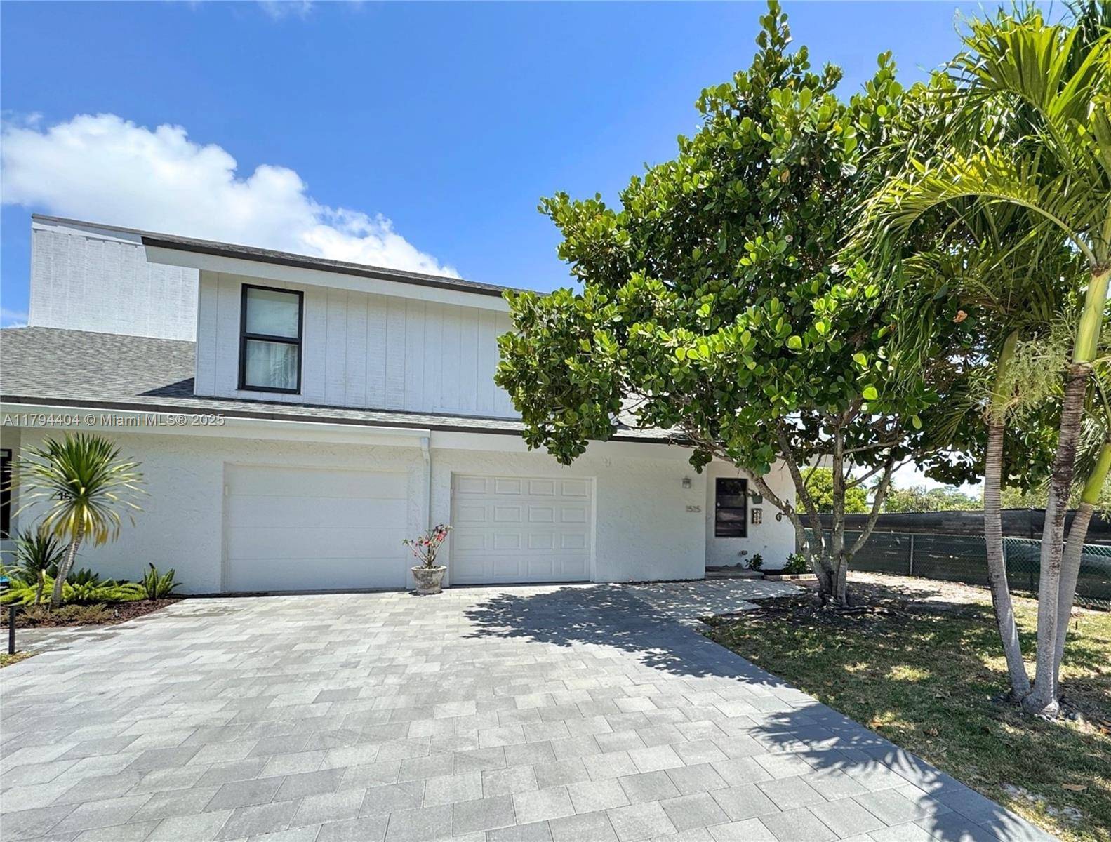 Wilton Manors, FL 33305,1515 NE 24th St