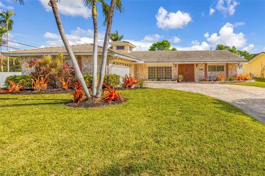 1243 Funston St, Hollywood, FL 33019