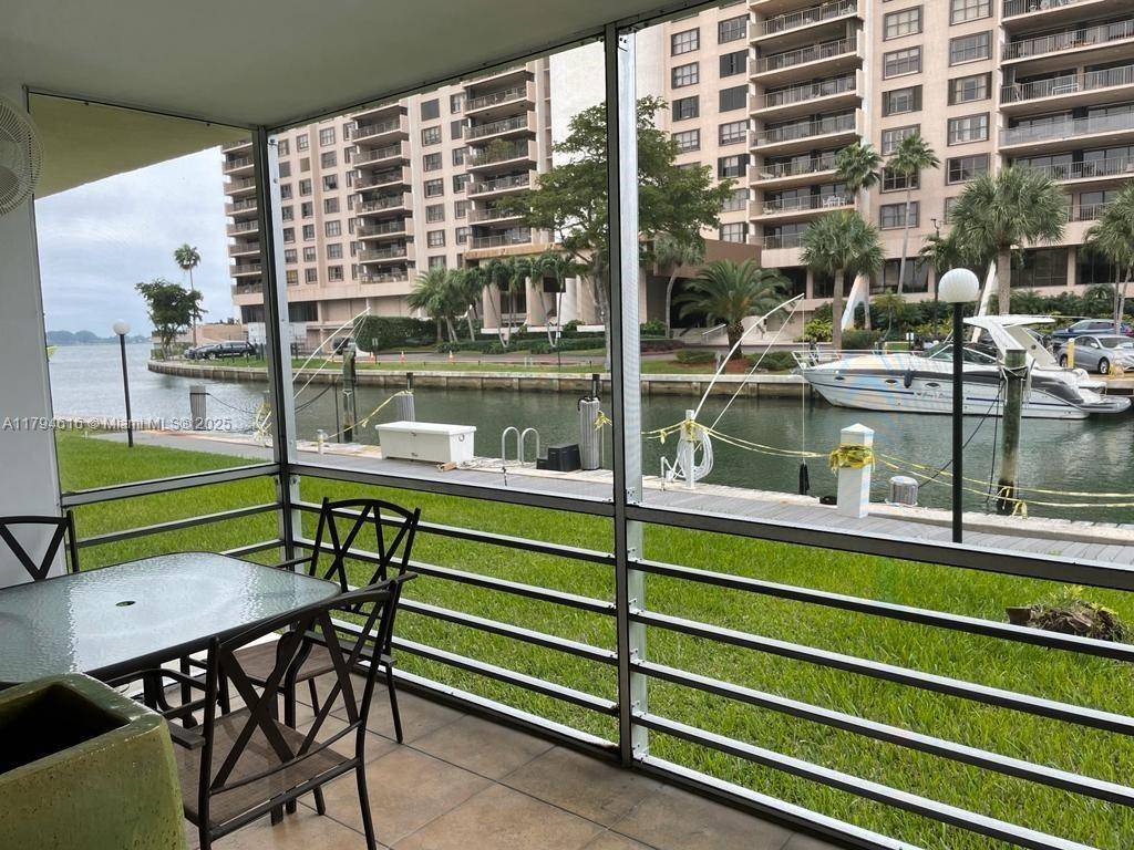 1750 NE 115th St #103, Miami, FL 33181