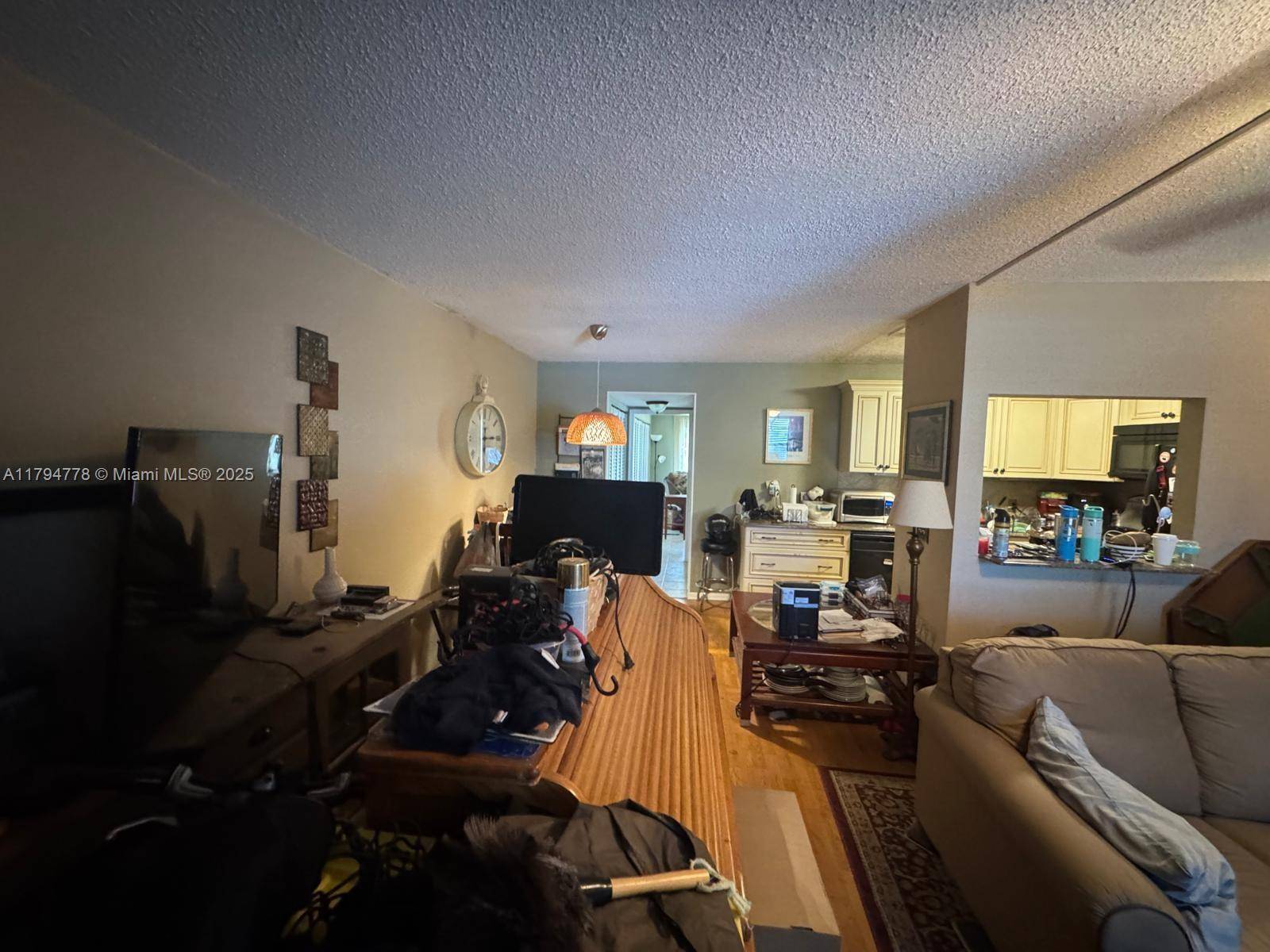 West Palm Beach, FL 33417,197 Kent L