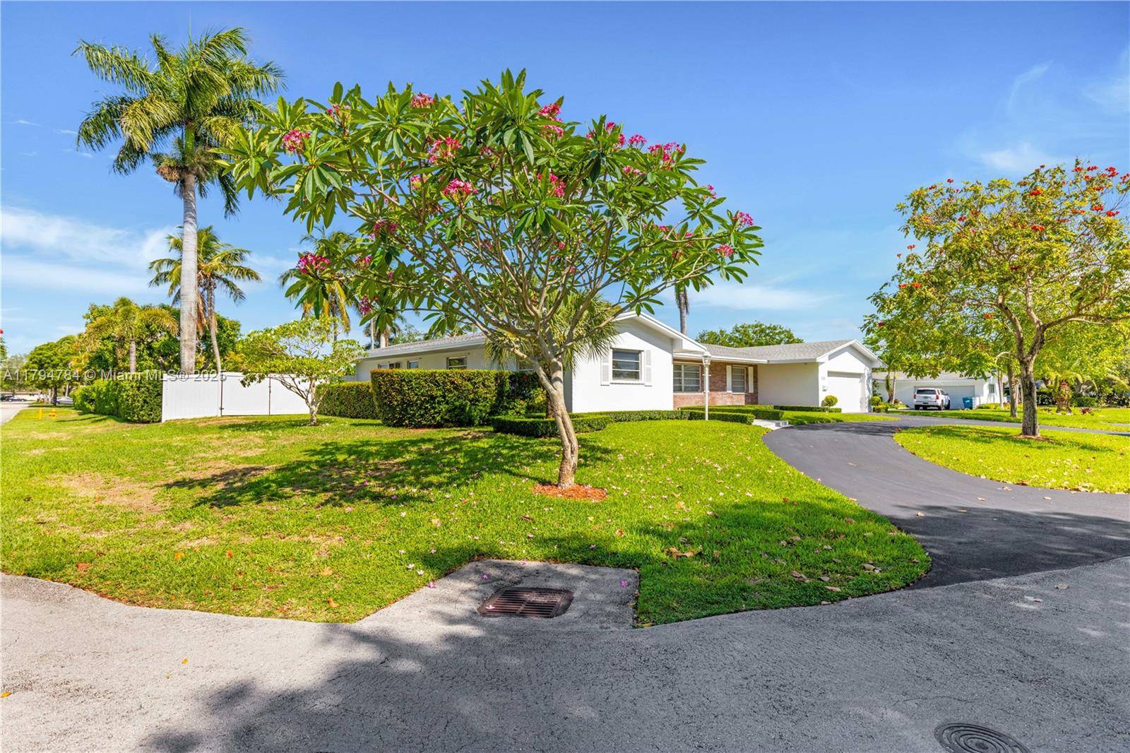 Palmetto Bay, FL 33158,13790 SW 80th Ave