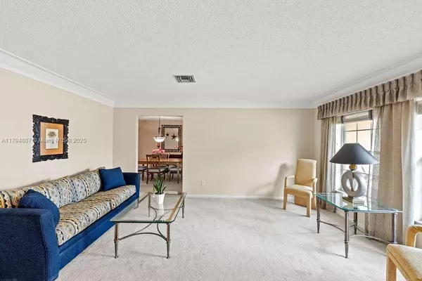 Plantation, FL 33324,7640 NW 6th Ct