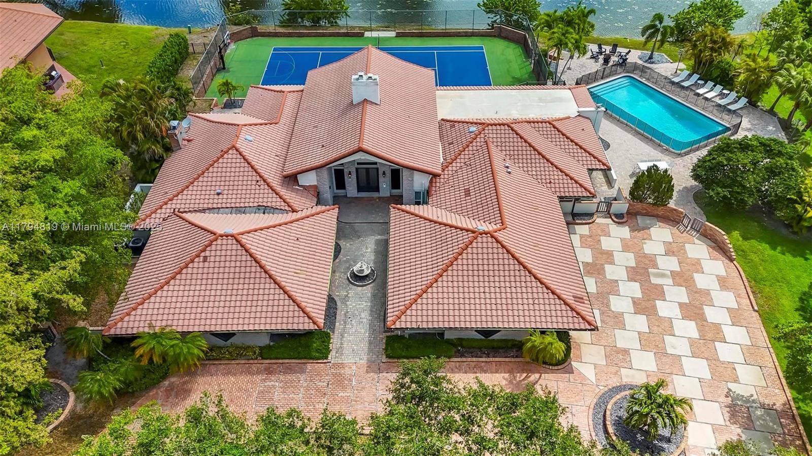 4205 NW 100th Ave, Coral Springs, FL 33065
