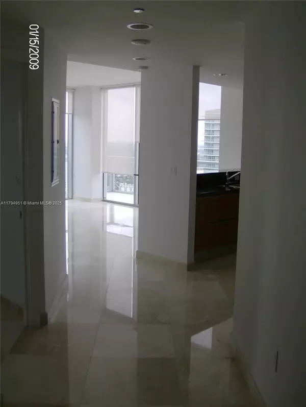 Miami, FL 33131,1050 BRICKELL #3314