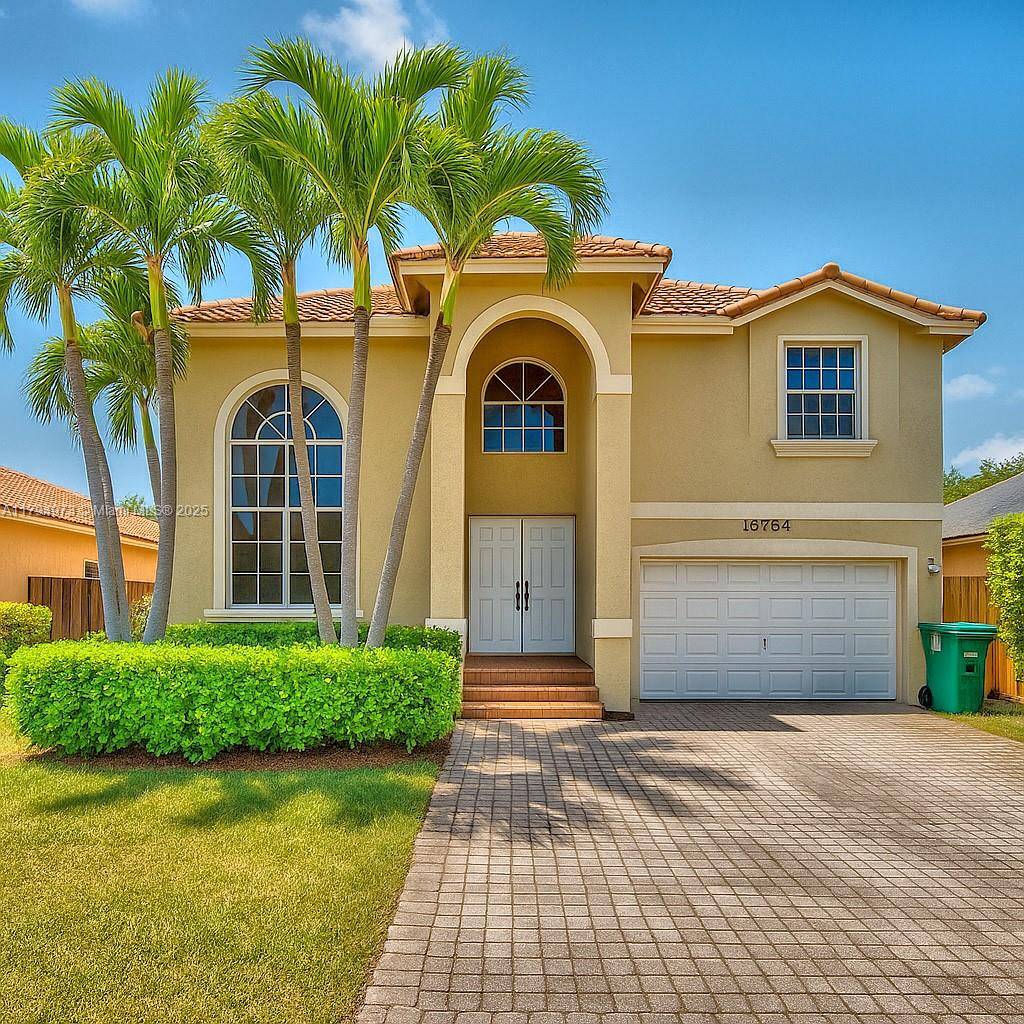 16766 SW 90th St, Miami, FL 33196