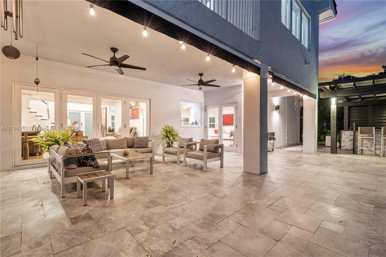 Pembroke Pines, FL 33029,20230 NW 7th St