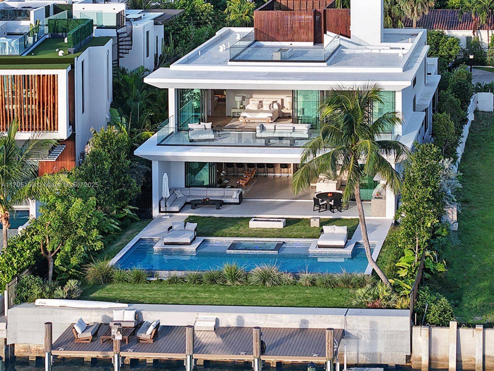 310 W Dilido Dr, Miami Beach, FL 33139