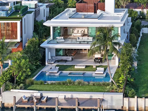 310 W Dilido Dr, Miami Beach, FL 33139