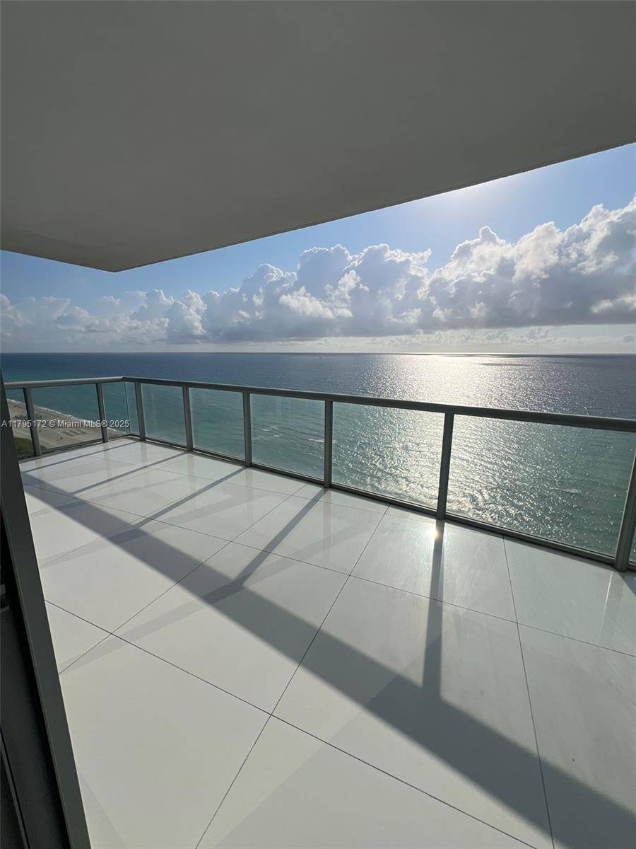 17121 Collins Ave #1607, Sunny Isles Beach, FL 33160