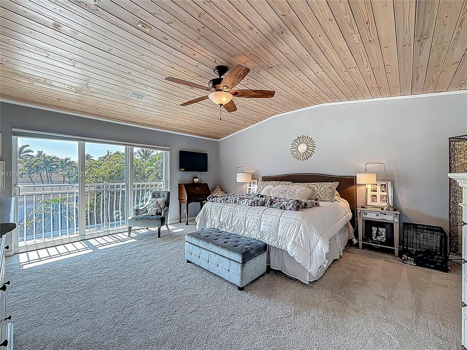 Pompano Beach, FL 33062,3407 Beacon St
