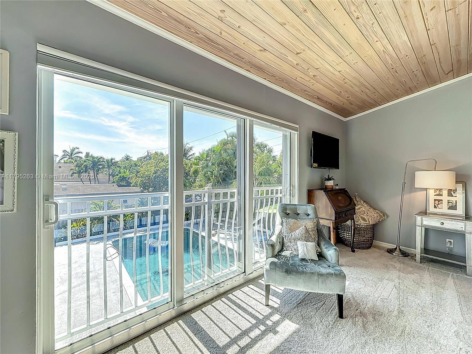 Pompano Beach, FL 33062,3407 Beacon St