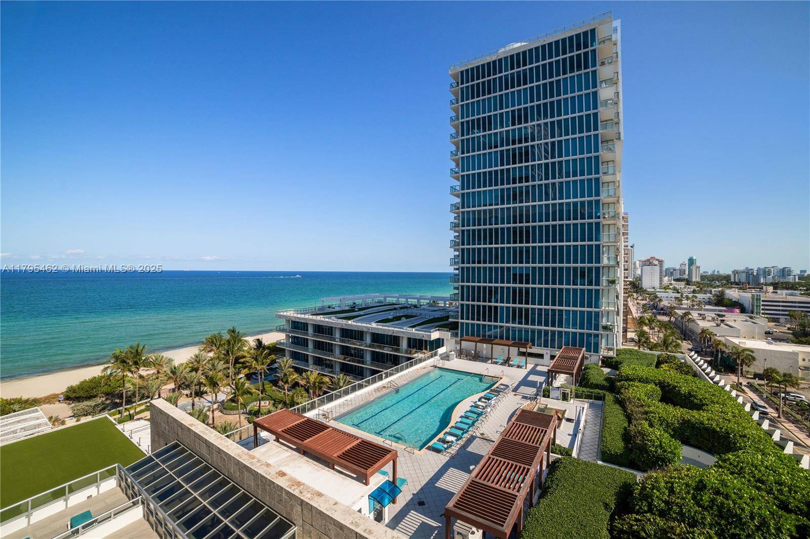 6801 Collins Ave #1014, Miami Beach, FL 33141