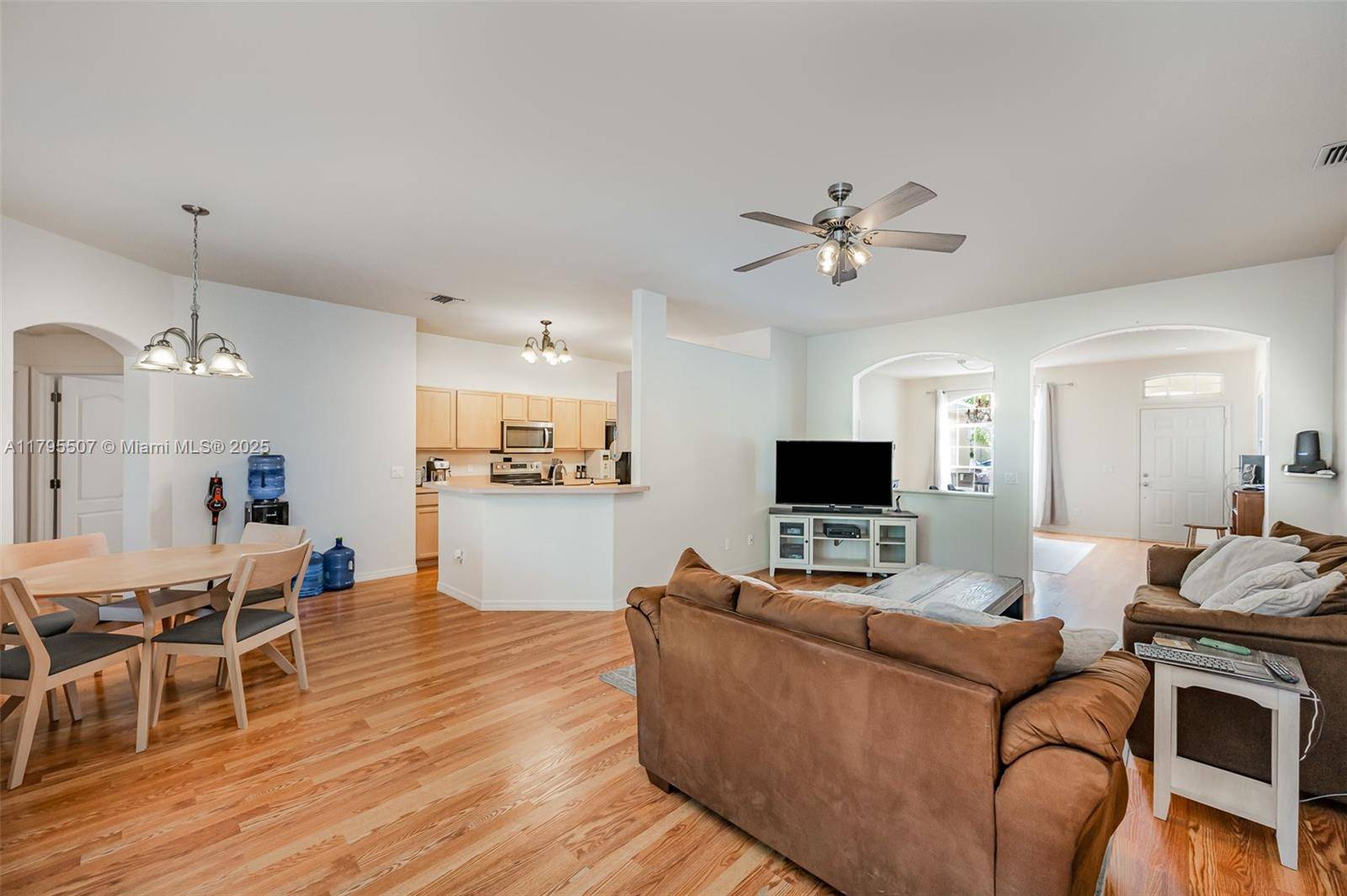 Rockledge, FL 32955,1630 Sun Gazer
