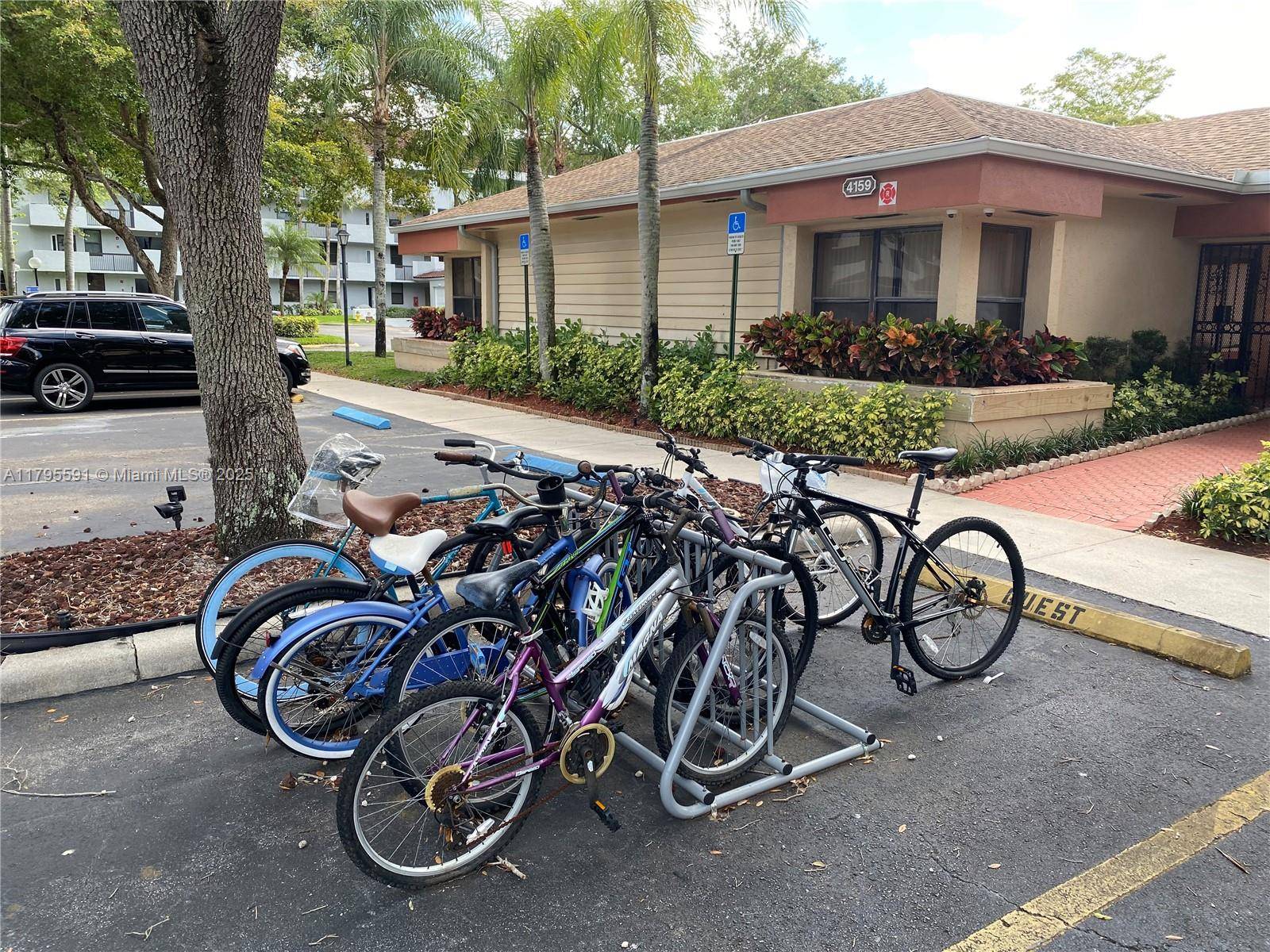 Coconut Creek, FL 33066,4133 S Carambola Cir S #G203