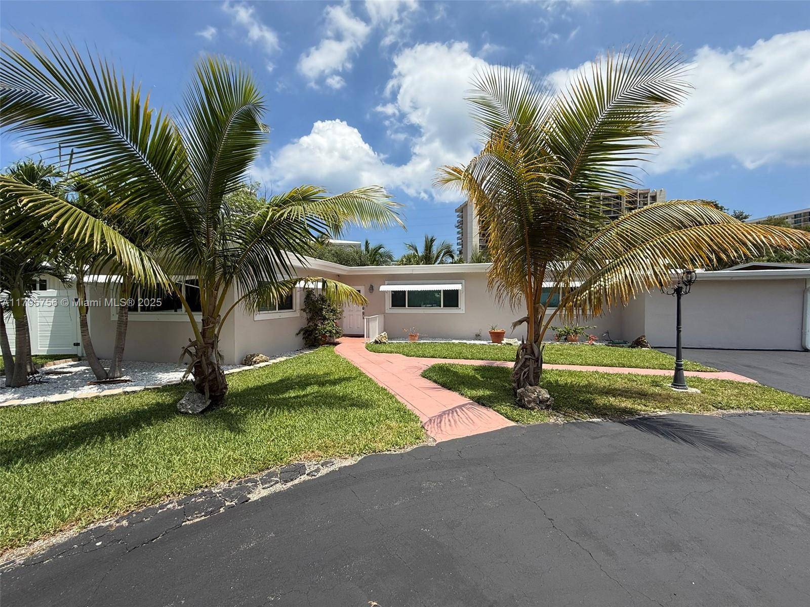 Lauderdale By The Sea, FL 33062,1760 Bel Air Ave