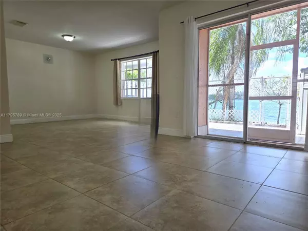 Miami, FL 33182,12423 NW 7th Ln