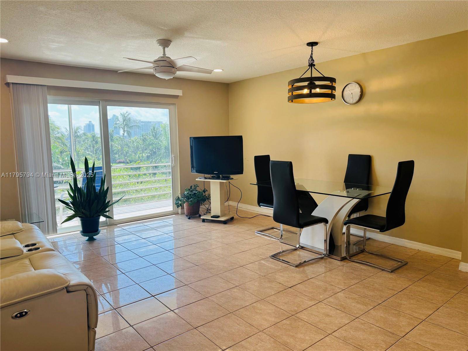 Hallandale Beach, FL 33009,1000 NE 14th Ave #508