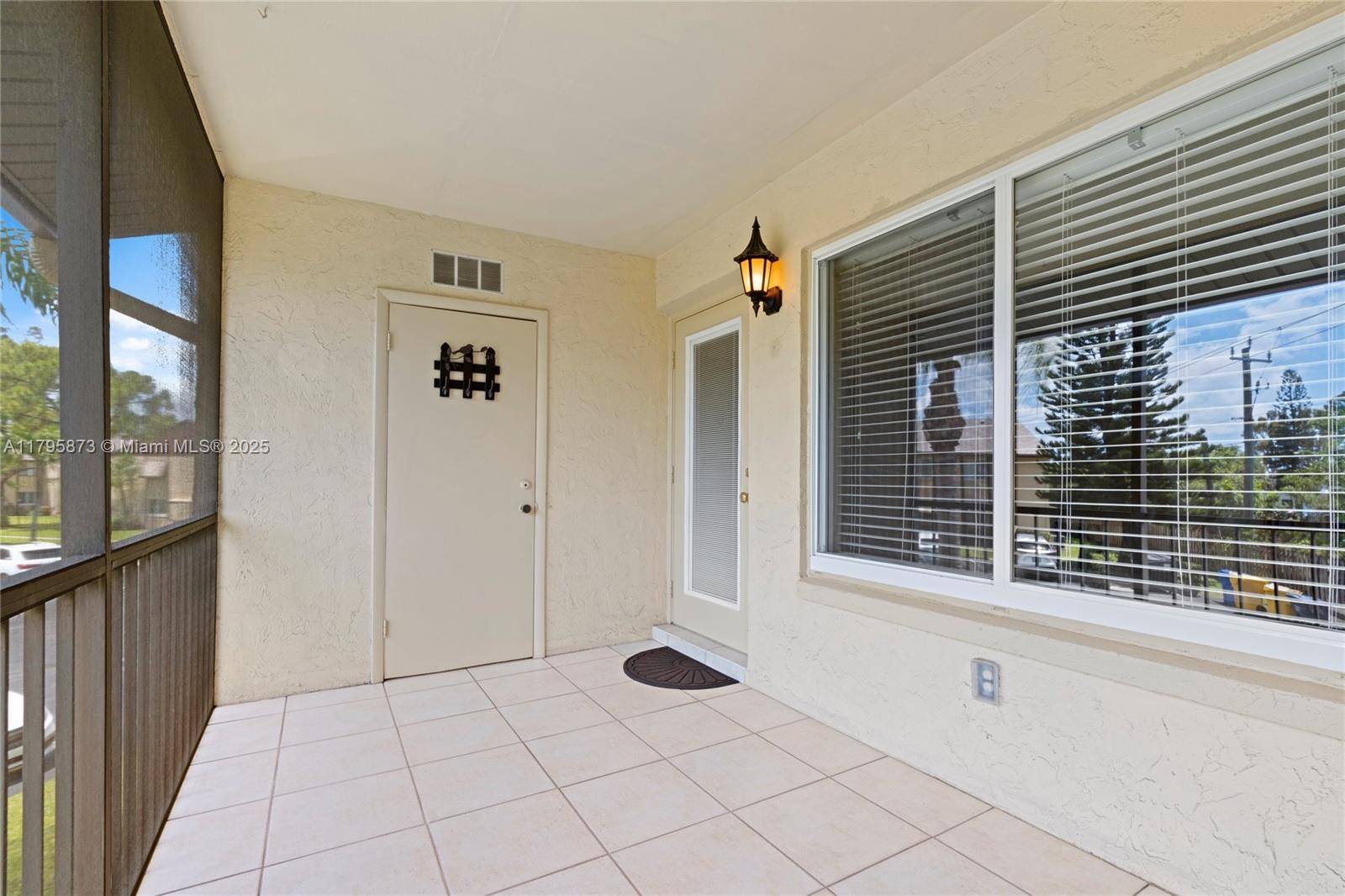 Green Acres, FL 33463,322 Pine Ridge Cir #A-2
