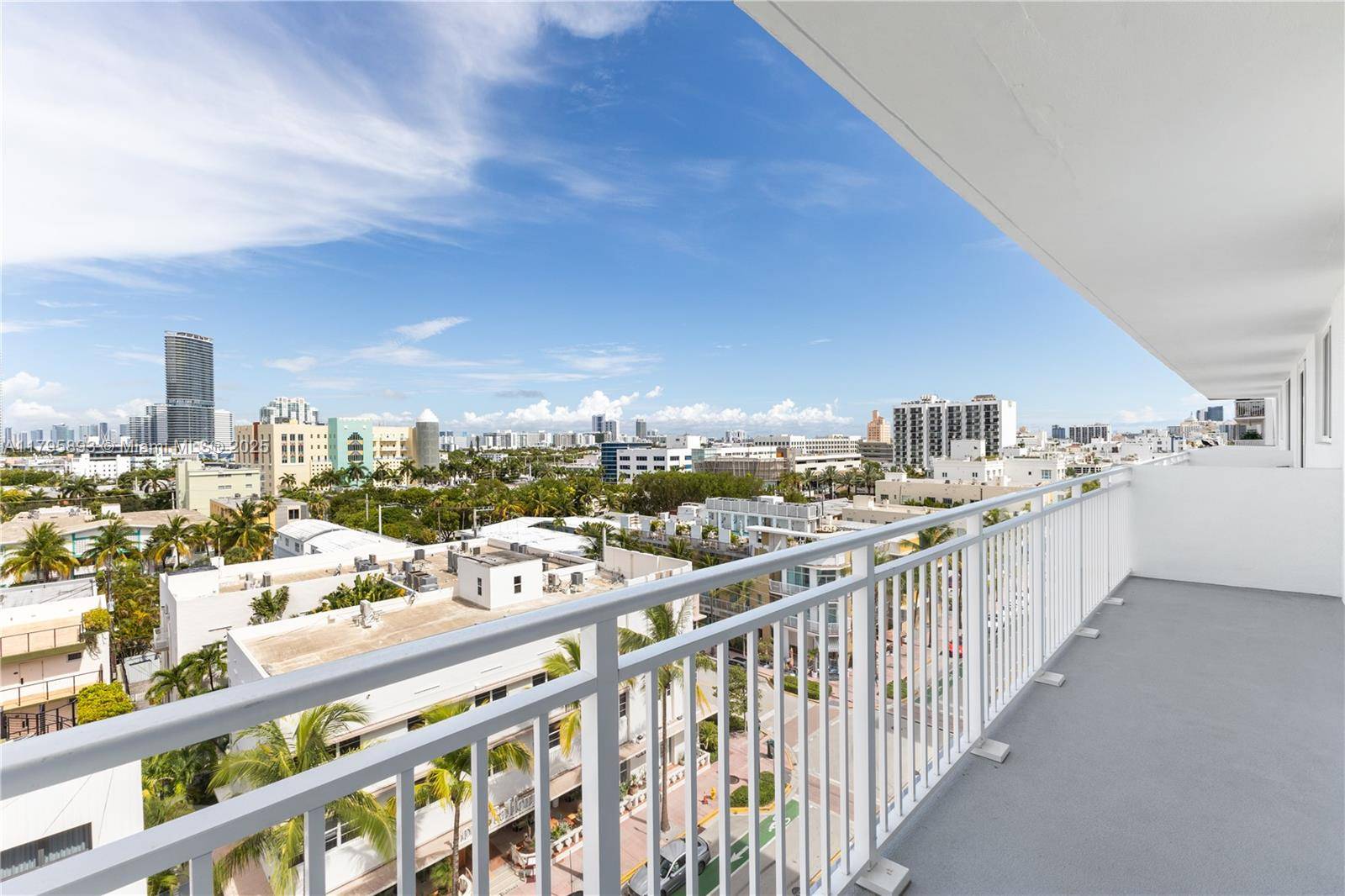 Miami Beach, FL 33139,345 Ocean Dr #904