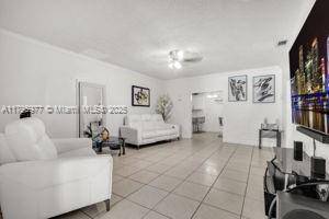 Miami, FL 33147,3275 NW 95th St