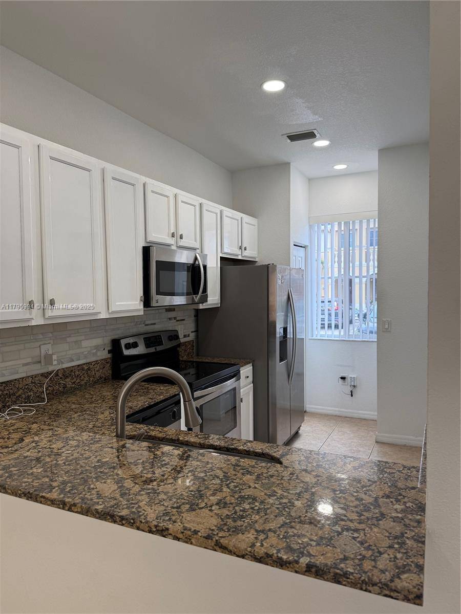 Miramar, FL 33025,1820 SW 89th Ter #1820