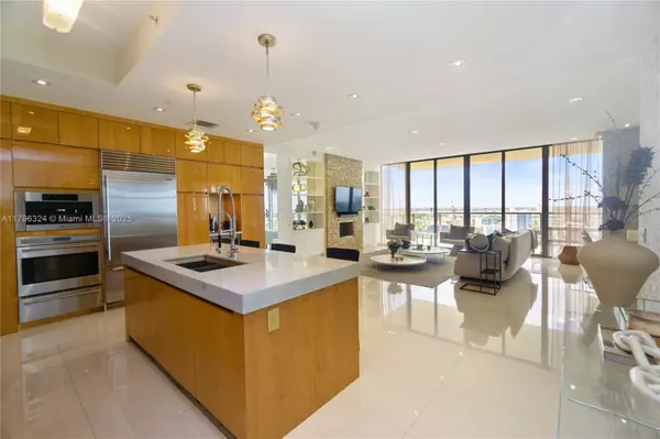 Bal Harbour, FL 33154,9705 Collins Ave #1905N
