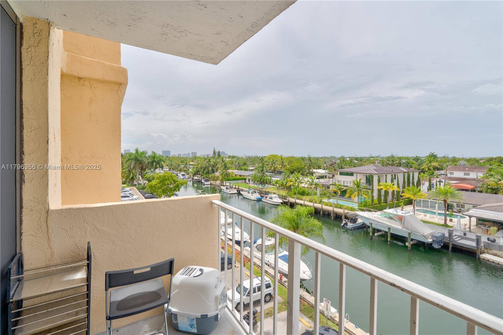 2350 NE 135th St #510, North Miami, FL 33181