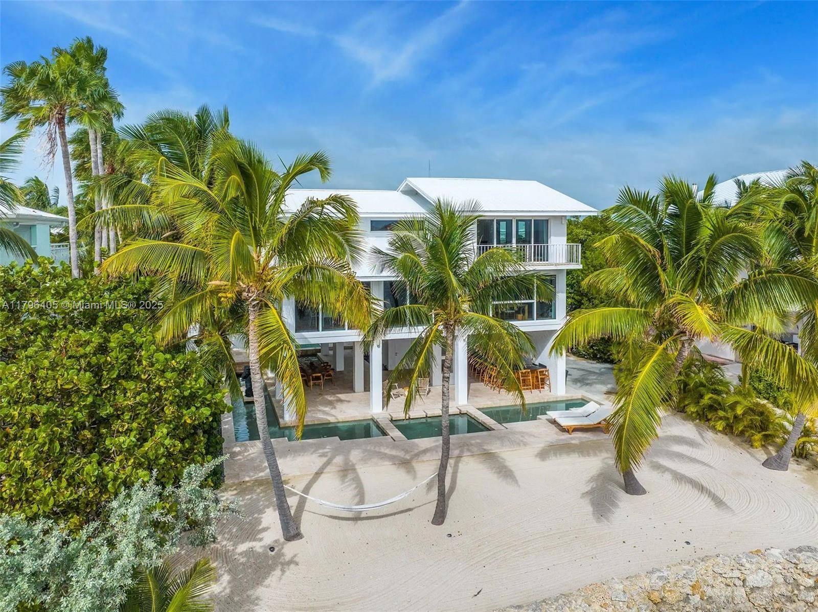 Key Largo, FL 33037,60 Ocean Front Drive