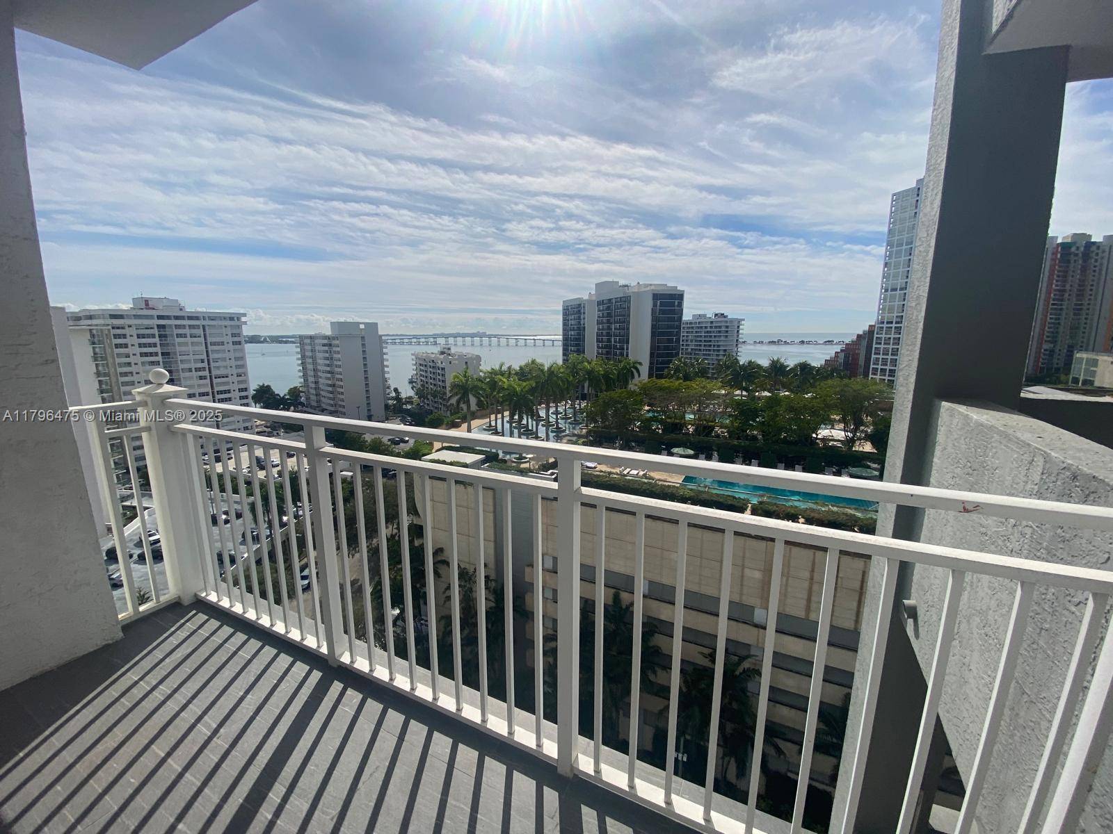 185 SE 14th Ter #1407, Miami, FL 33131