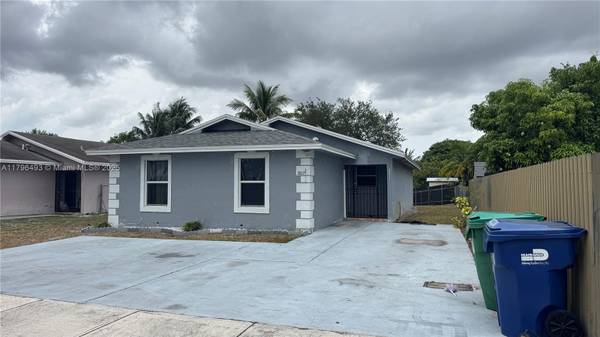 Miami Gardens, FL 33056,3211 NW 191st St
