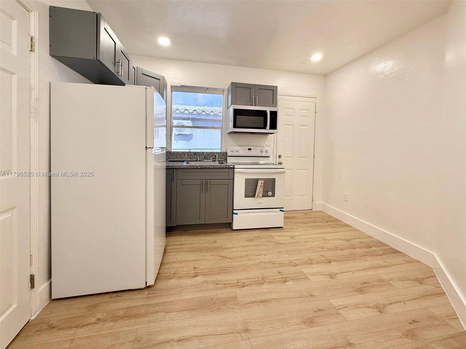 Miami, FL 33138,7724 NE 1st Ave #C